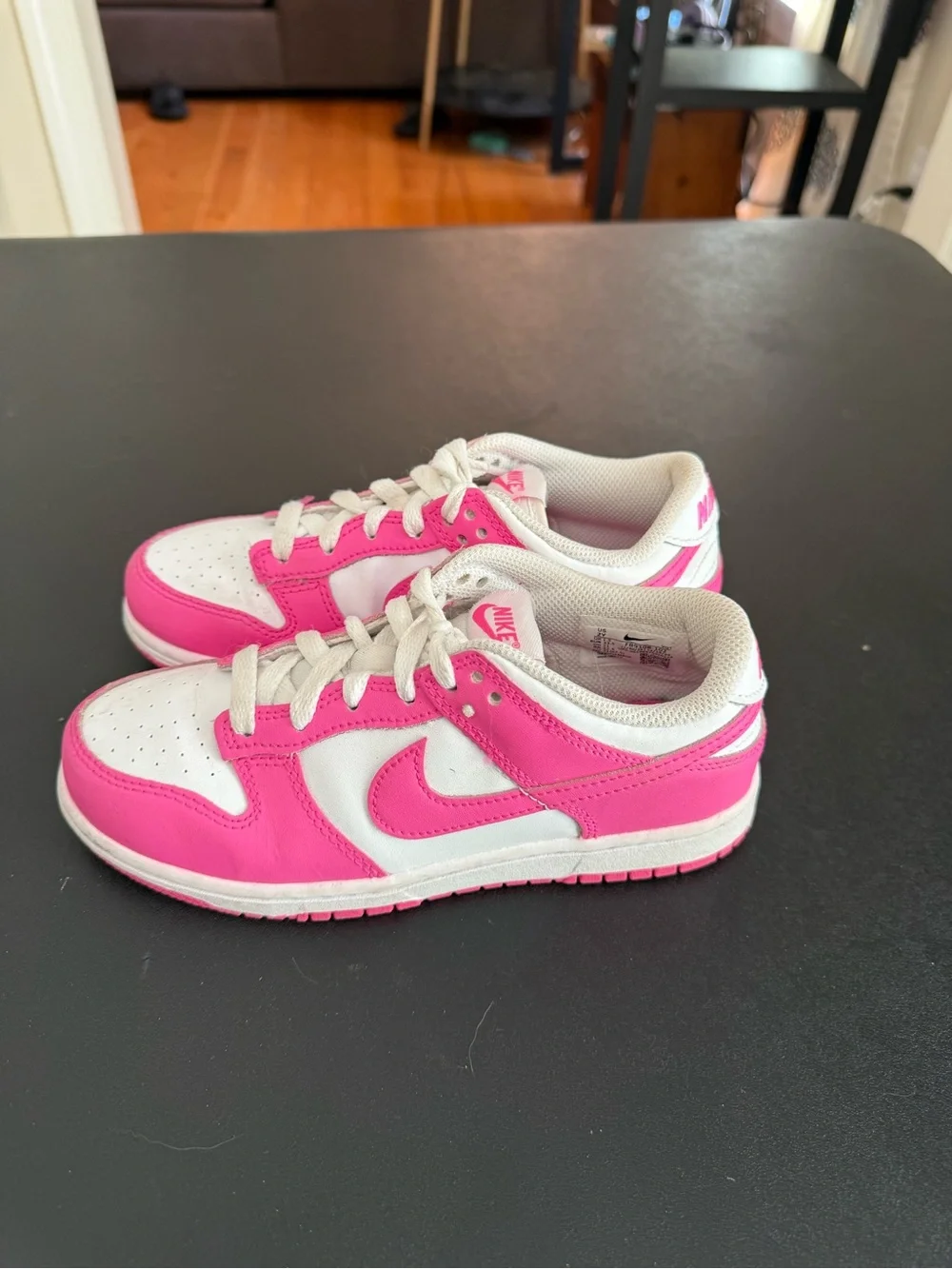 Nike Dunk Kids Low-Top Sneakers in White and Hot Pink Youth 2